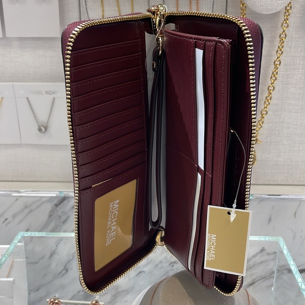 Michael Kors Jet Set Travel Large Signature Logo and Metallic Continental Wallet - Picture 2 of 16
